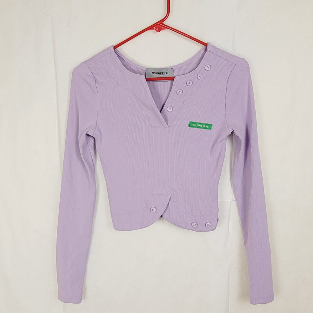 No One Else Chuu purple ribbed henley shirt Size Small cropped Y2K Preppy Casual